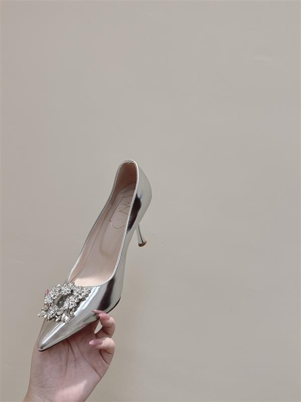 20251127171742564 320